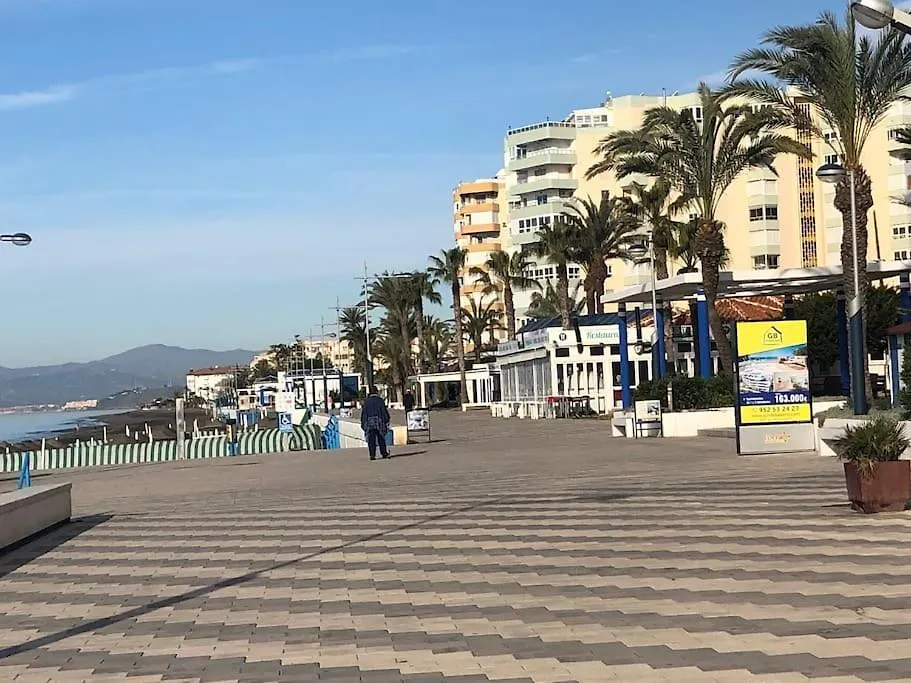 Sea View Apt Steps To Beach Torrox 0*,