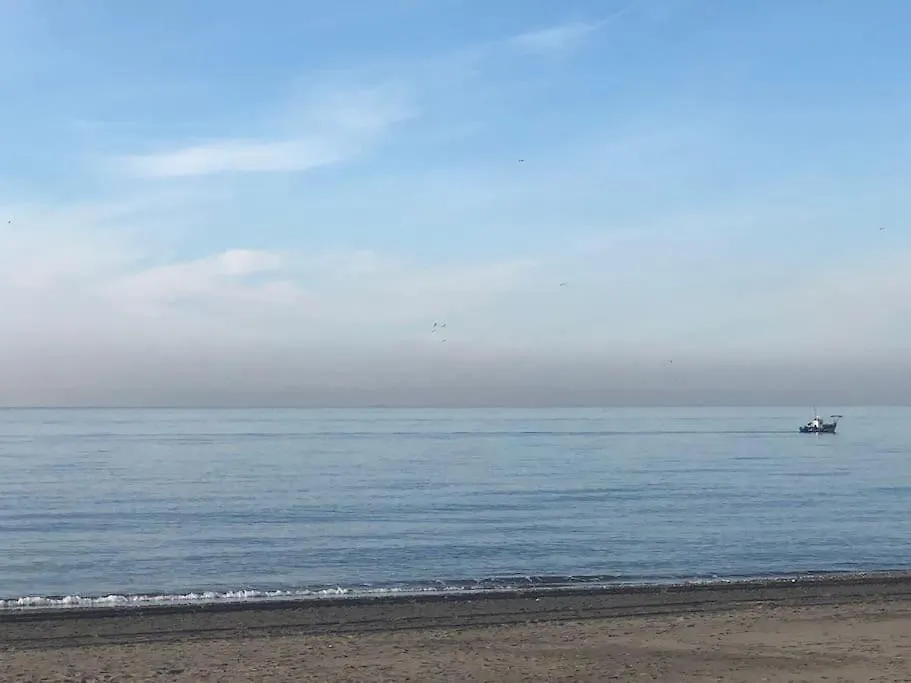 Sea View Apt Steps To Beach Torrox